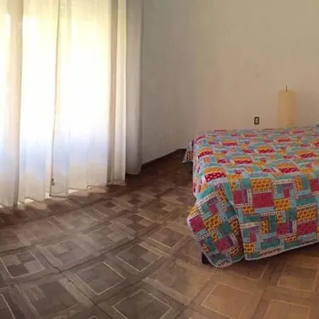 Graziosa stanza con bagno privato-2